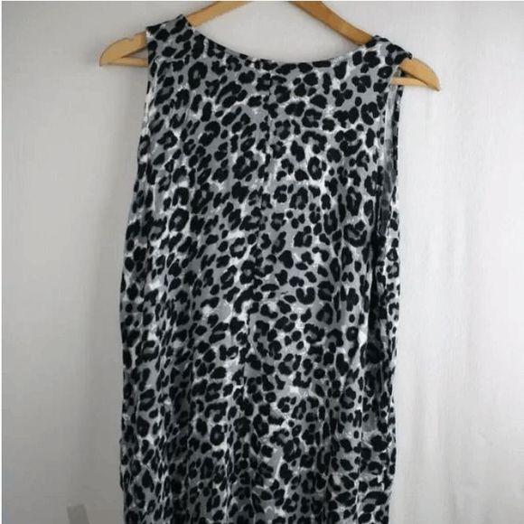 Zenana Grey Leopard Print Sleeveless Loose Fit Long Length Tank Women's Size XL - Picture 2 of 6